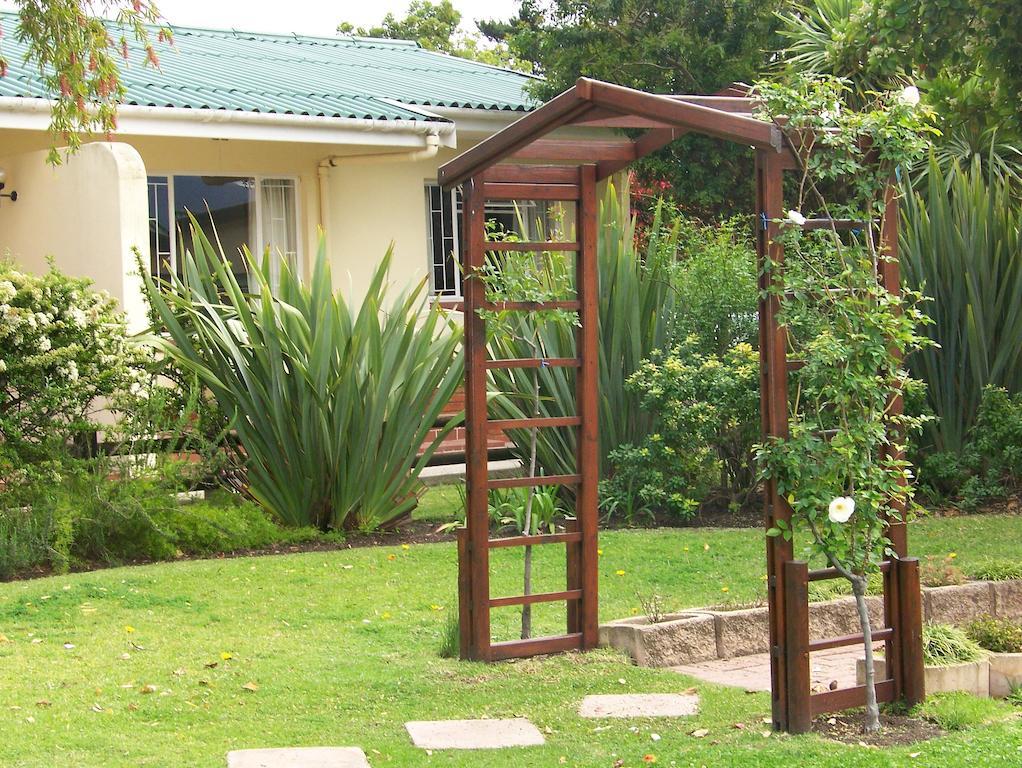 ג'ורג' Pine Lodge Resort מראה חיצוני תמונה