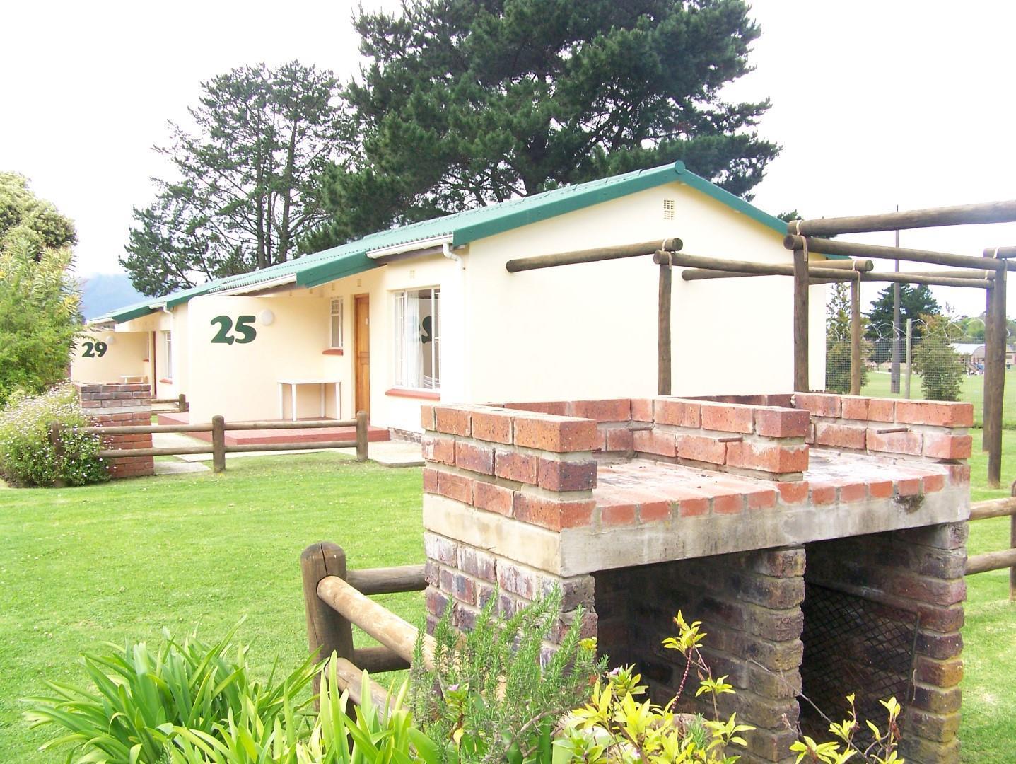 ג'ורג' Pine Lodge Resort מראה חיצוני תמונה